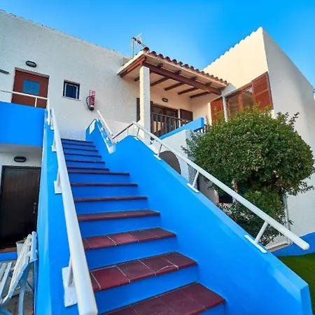 Estudios Blue By Escape *