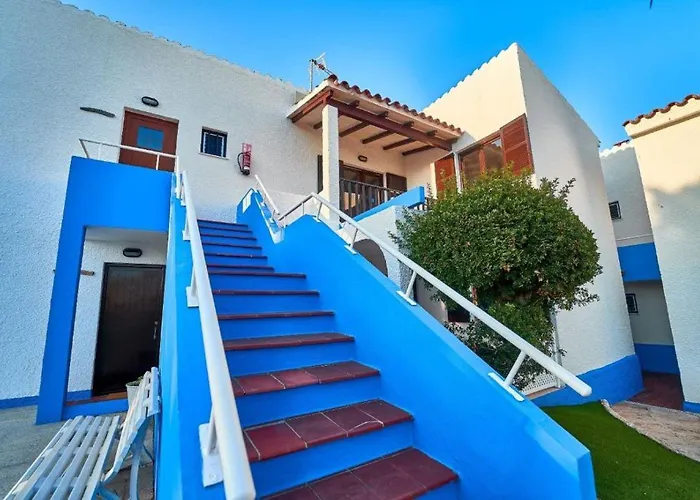 Estudios Blue By Escape *